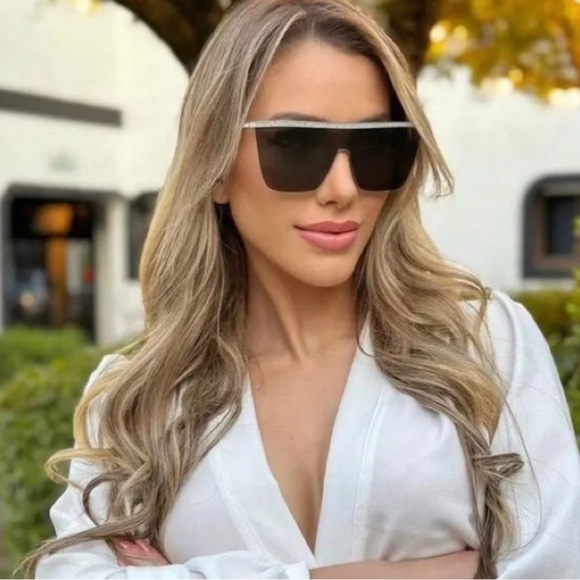 Jimmy Choo Leah Stylish Black Sunglasses main image 6